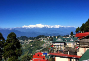 Отель Darjeeling Heights Homestay  Дарджилинг